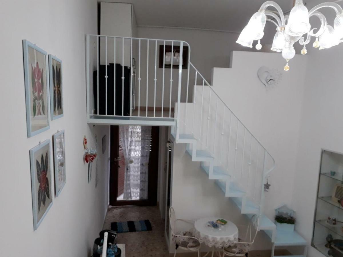 Отель La Casa Di Nicole Полиньяно-а-Маре Экстерьер фото
