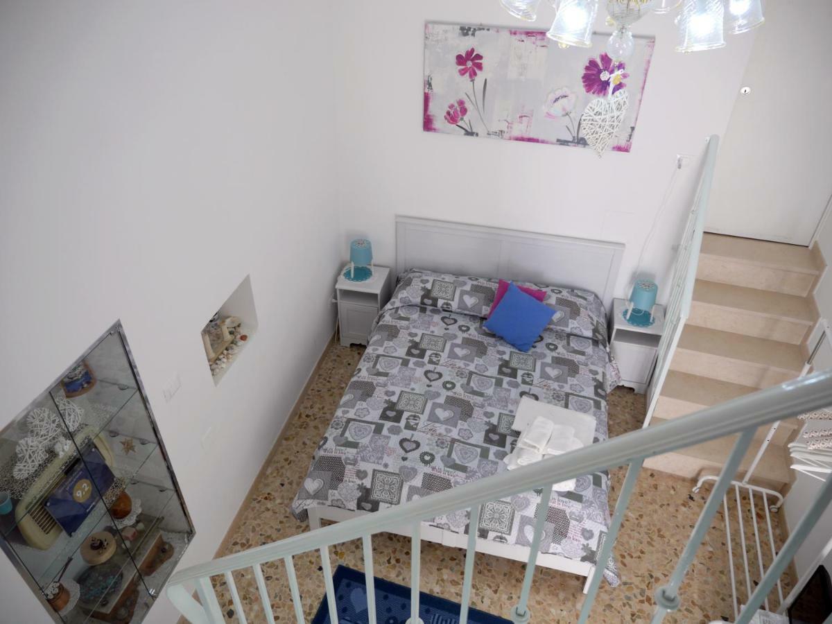 Отель La Casa Di Nicole Полиньяно-а-Маре Экстерьер фото